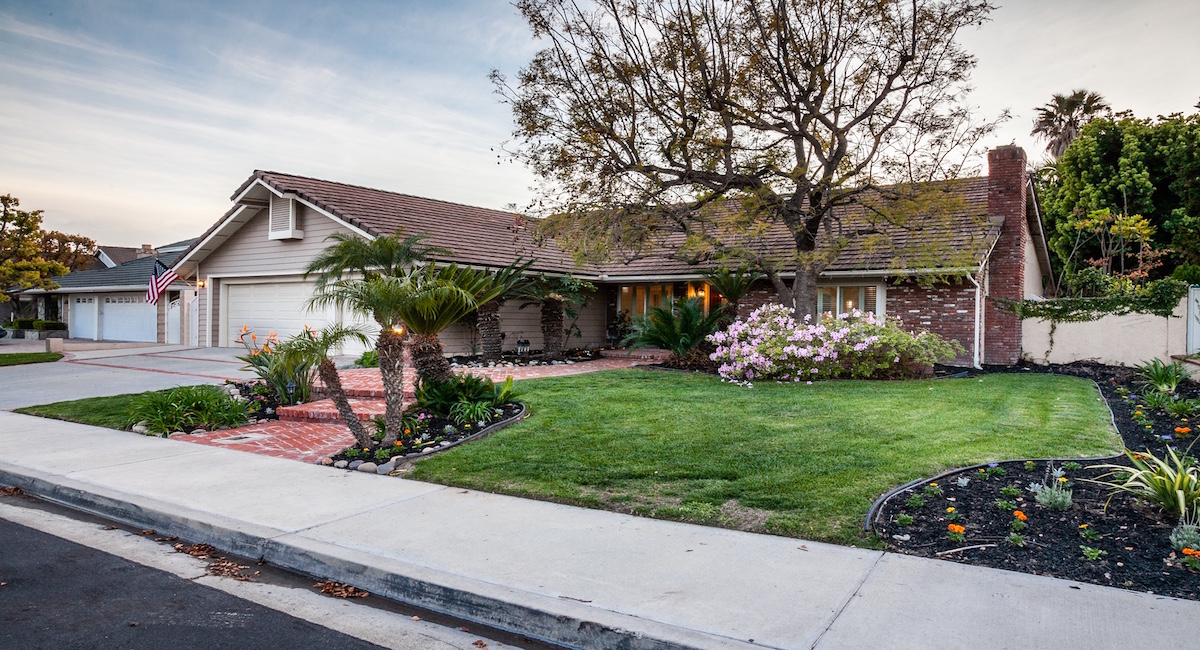 21471 Montbury Drive, Lake Forest, CA 92630 Image #1